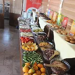 Cave Rooms&pool Göreme