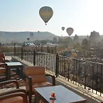 Hotel Cave Rooms&pool