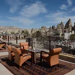 Cave Rooms&pool Hotel Göreme