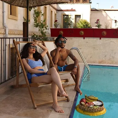 Отель Cave Rooms&pool Гореме