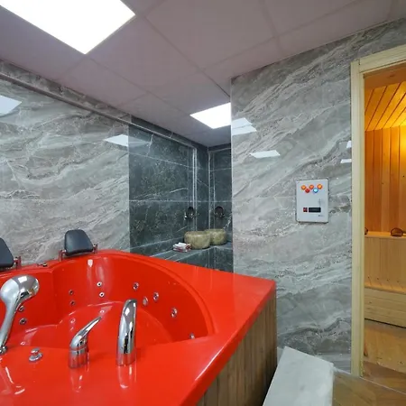 Отель Cave Rooms&pool
