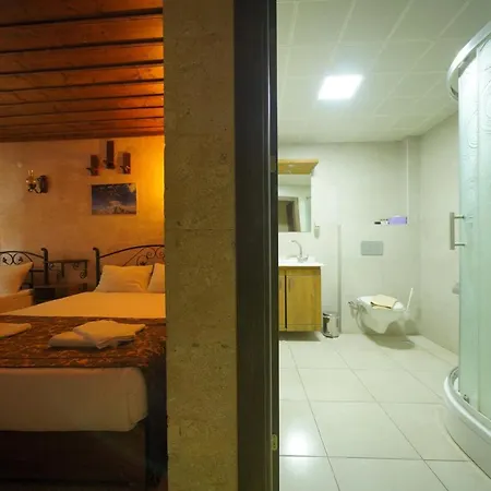 Cave Rooms&pool Отель 2*