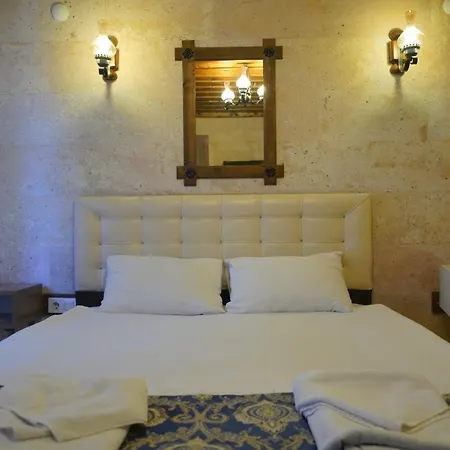 Cave Rooms&pool Hotel 2*