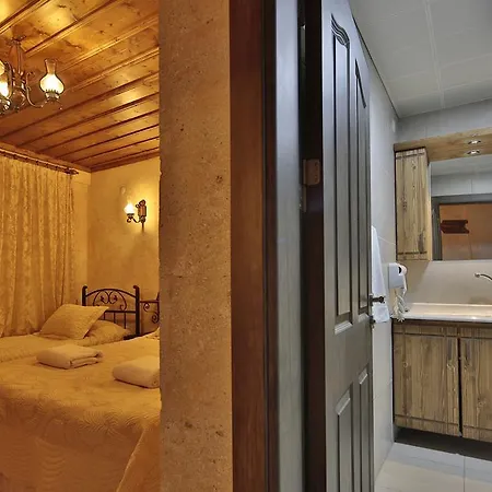 Hotel Cave Rooms&pool 2*