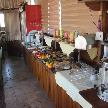 Cave Rooms&pool Göreme