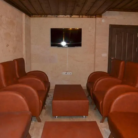 Cave Rooms&pool 2* Гореме