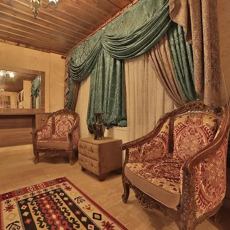 Cave Rooms&pool 2*