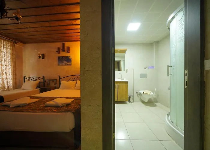 Cave Rooms&pool Отель 2*