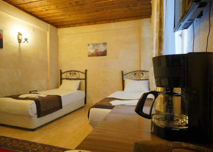 Отель Cave Rooms&pool