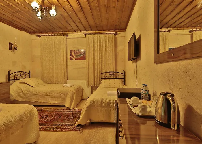 Cave Rooms&pool 2* Гореме