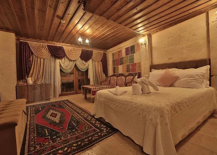 Cave Rooms&pool Отель 2*